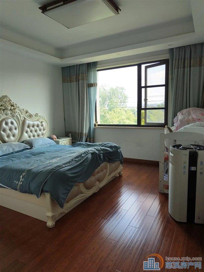 出租祥生祥园140平4000每月