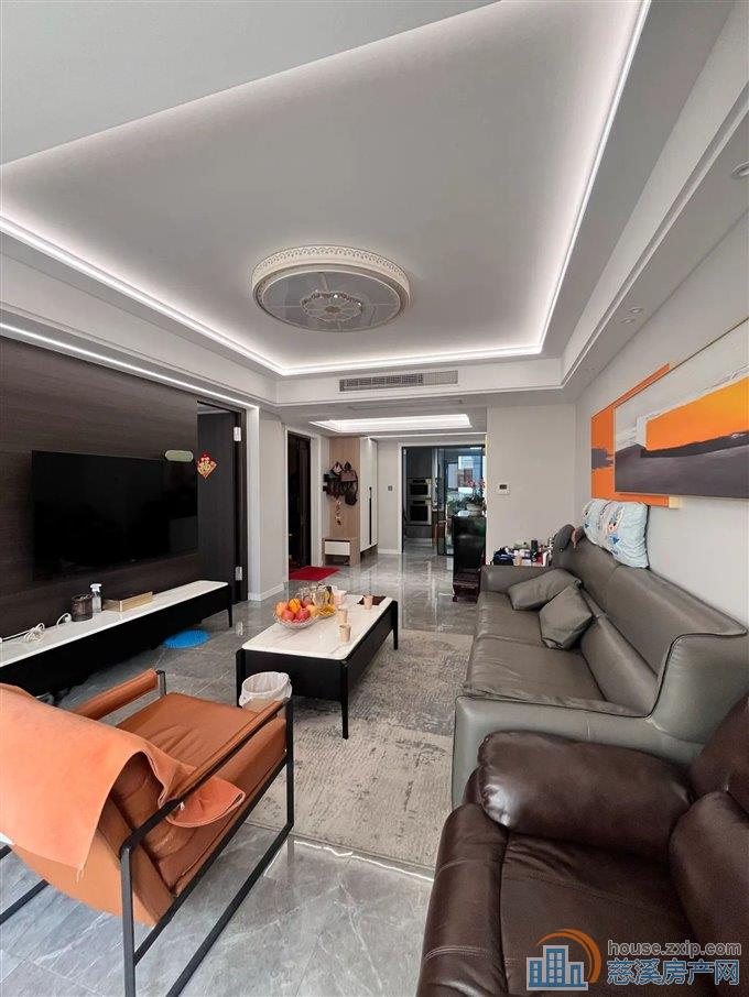 望玥府 130平洋房 精装自住 252万