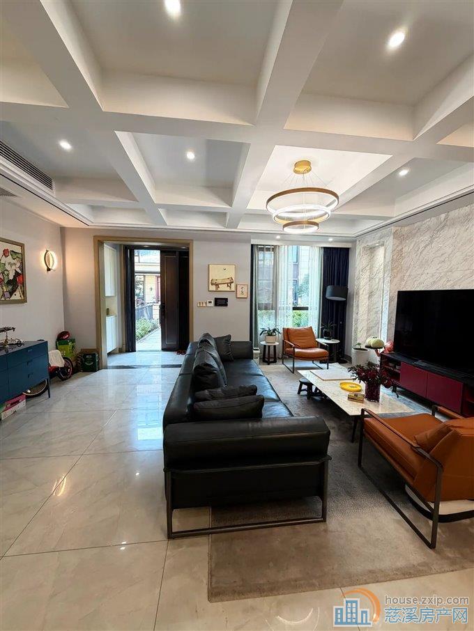 复地御溪雅苑二期 豪装 联排 带车位