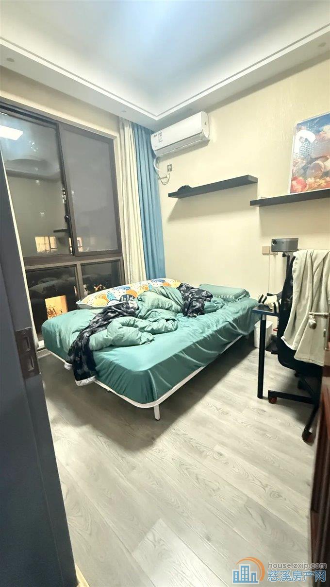 悦华府 五层电梯洋房 精装 带车位