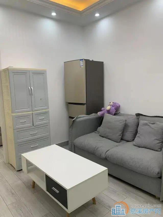 出租新潮塘北苑45平2000每月