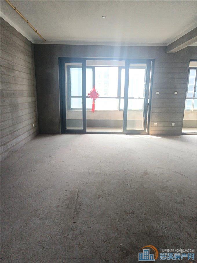 红星檀府   边套  满2年