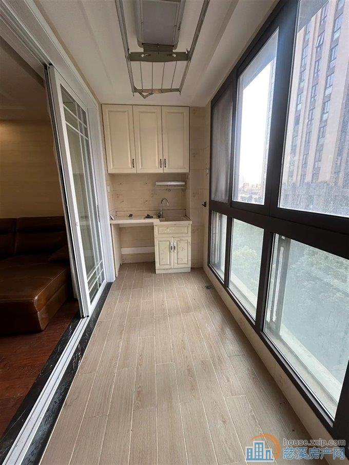 御溪雅苑一期188平188万精装修