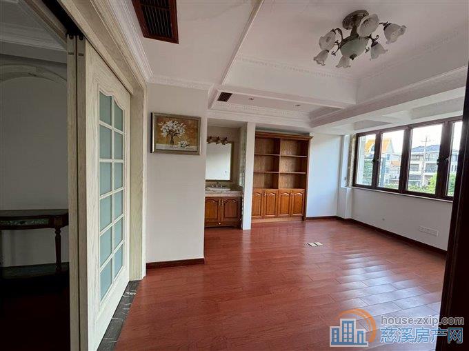 杭湾名苑1复2豪华装修300平5000元