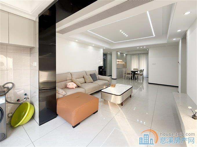 天安盛世臻境112平139.8万送车位