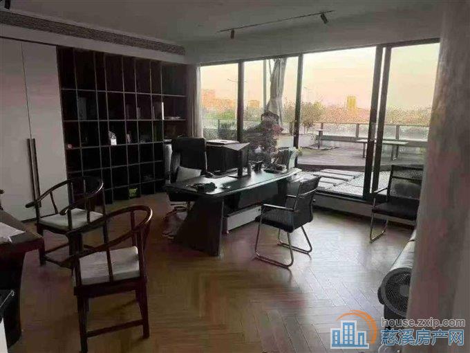 新城大道商铺吾悦楼下，1复2