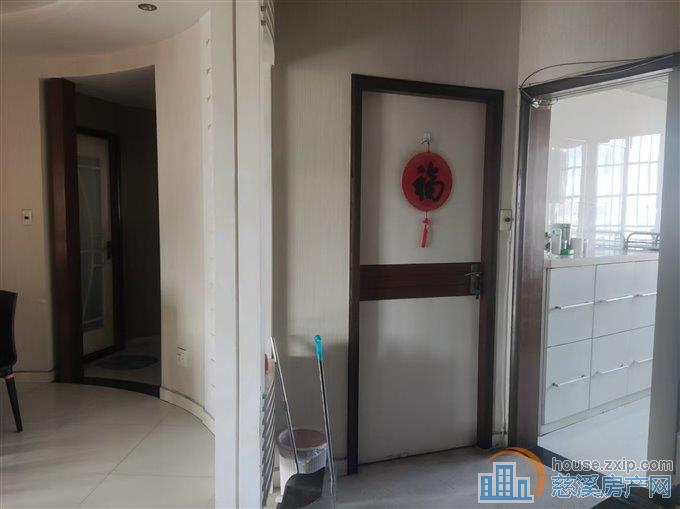 欧景苑洋房118平黄金楼层精装120万