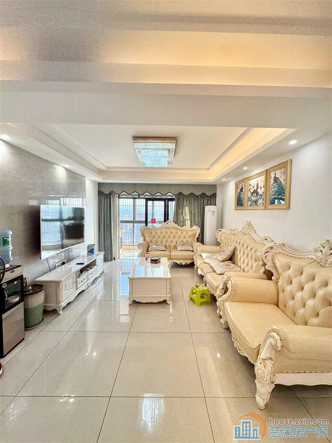 兴隆苑电梯洋房 122平137万 送车位