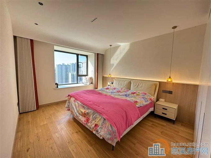 碧桂园泊蔚里 新城河精装房拎包入住