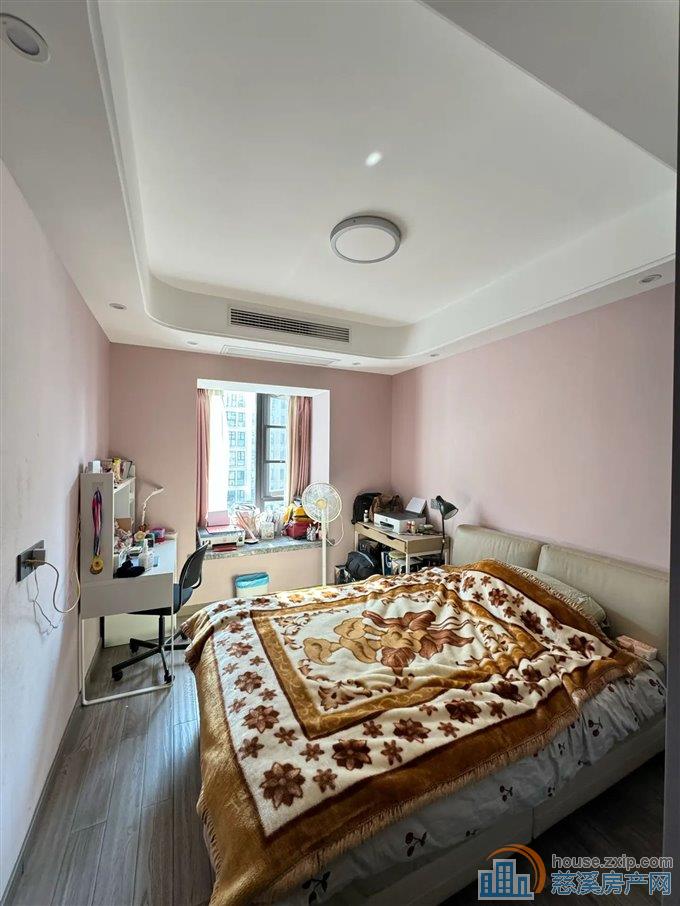 泊江府 140平 288万 精装修