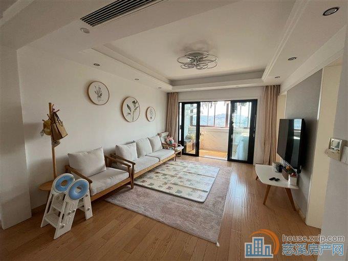 御溪雅苑一期131平150万单价1.1出