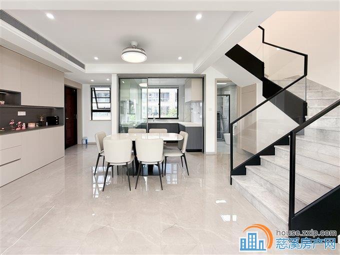 珑玥府 叠墅 全新精装 送车位