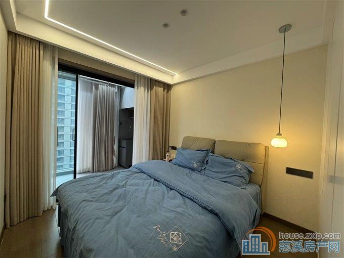 泊蔚里 全新精装150平265万