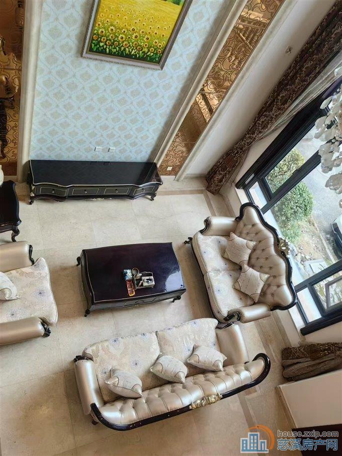 杭州湾合生国际新城豪装四室套房六个卫生间