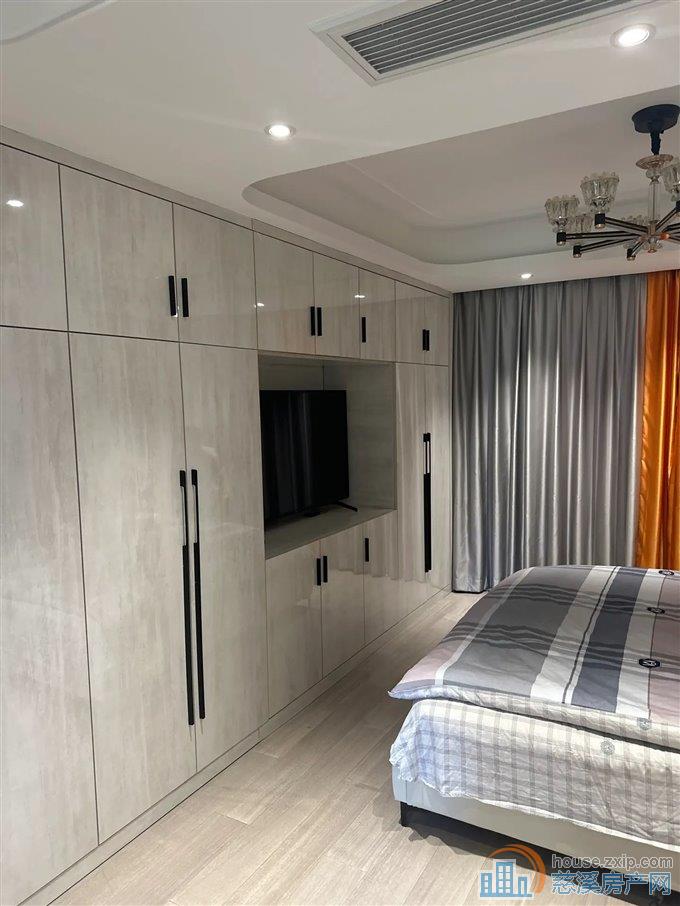 复地御溪雅苑二期 精装 品牌家具家电 