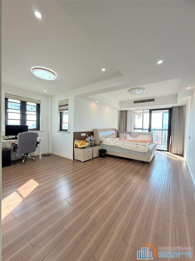 柏顿嘉园一期118平110万送车位