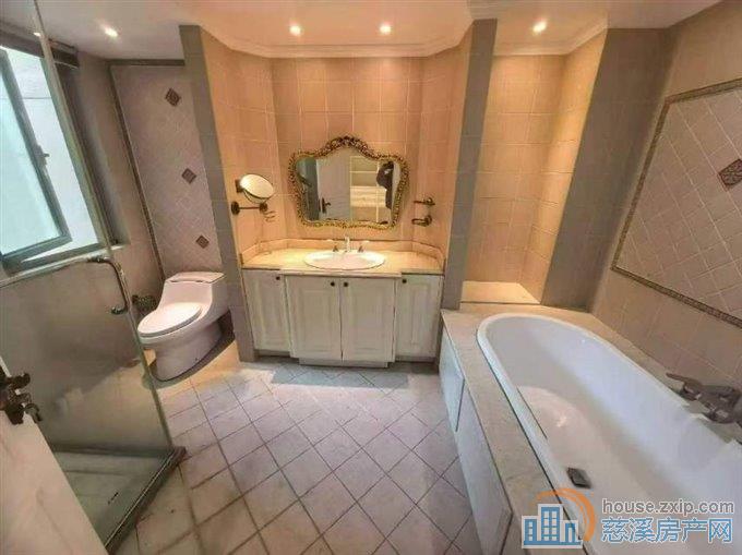 太子湾 262㎡育才陪读全屋地暖带车位