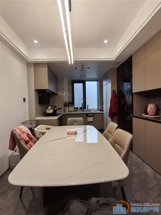 卓越湖樾云著 豪装 全屋地暖 品牌家电