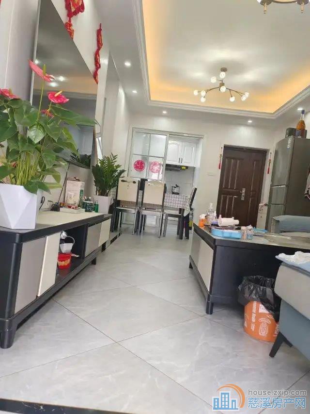 美莛花苑精装修100万