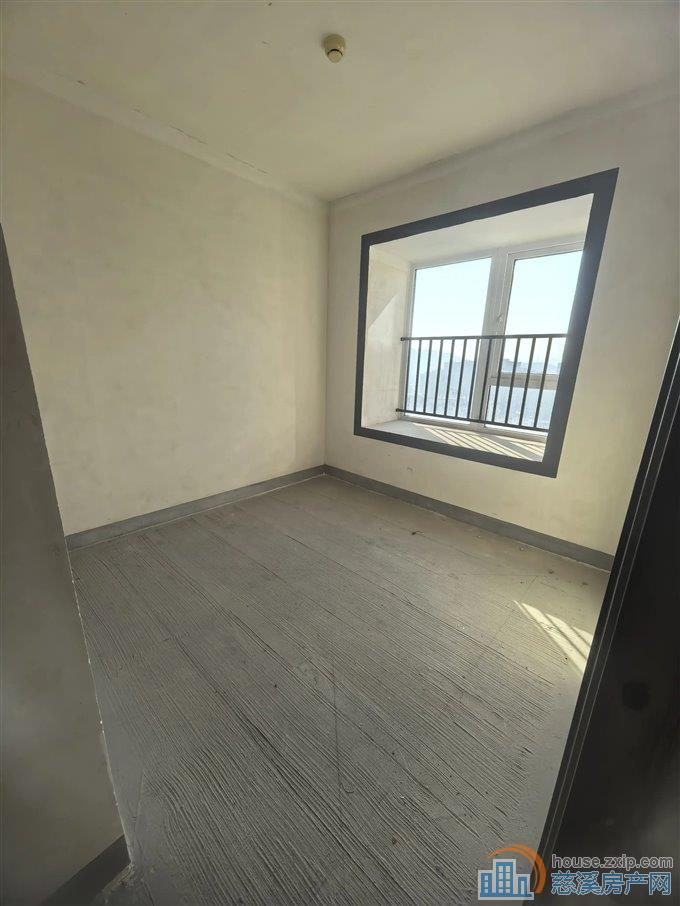 捡漏 保利俯院江南北黄金楼层 采光全天 