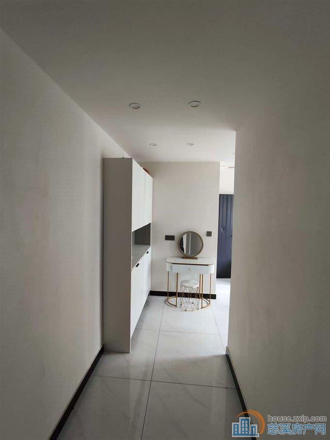 红星檀府东区近新河坊爱琴海朝北一室