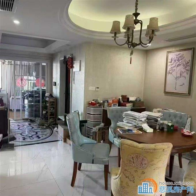 特价房出售白金湾电梯房自住精装直接房源