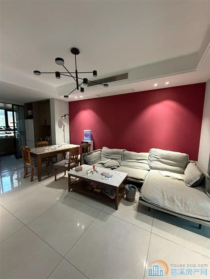 峙山庄园 精装96平方100万带车位