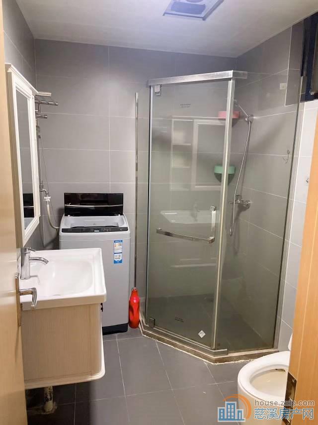 新潮塘南苑60平简单装修2室1750/月