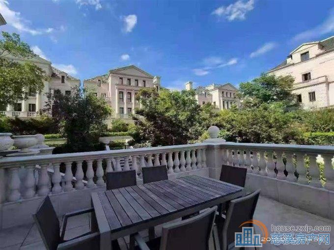 上林源著别墅457平十车位