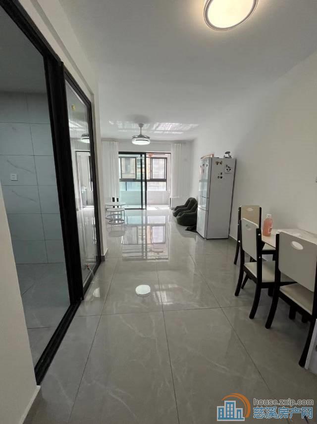 誉林府96平3室两厅两卫精装3300元