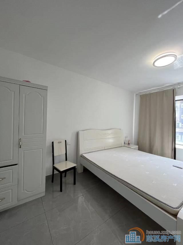 誉林府96平3室两厅两卫精装3300元