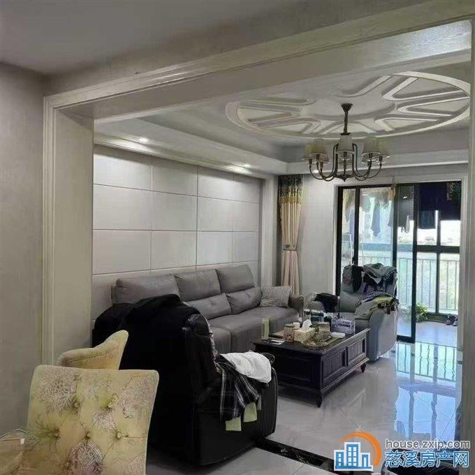 特价房出售白金湾电梯房自住精装直接房源