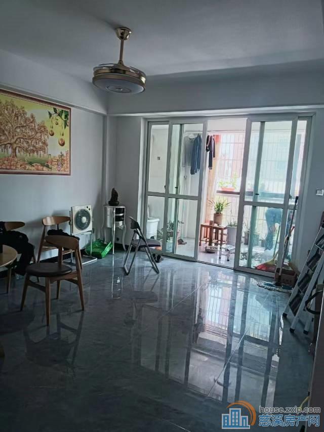 星光家园电梯88平全新装修首次出租2室