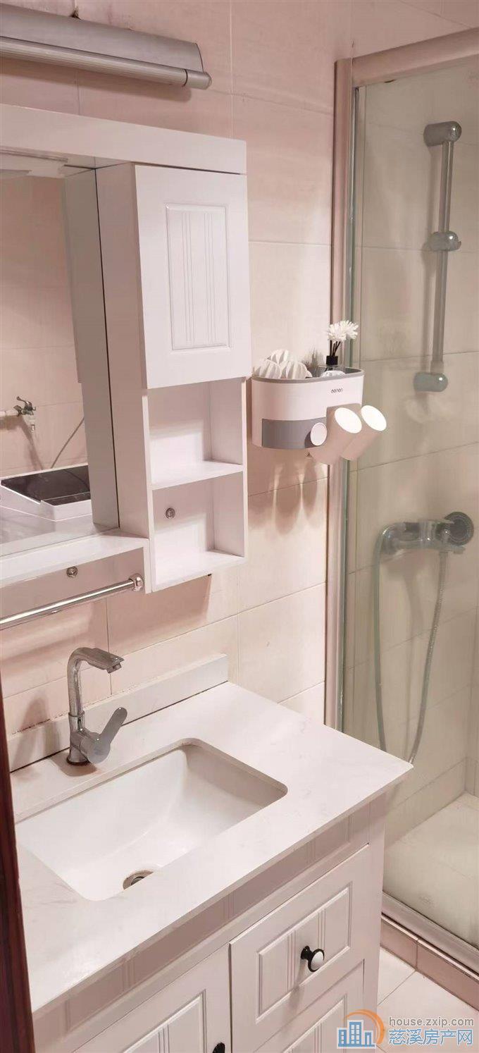 环驰景观花园精装55.11平