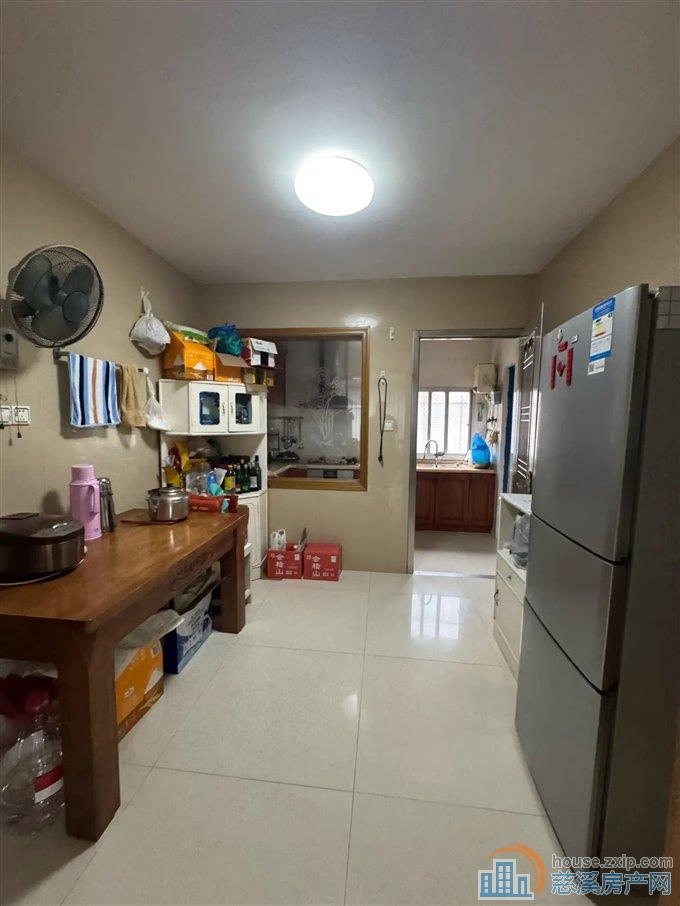 阳明山庄联排别墅268万拎包入住