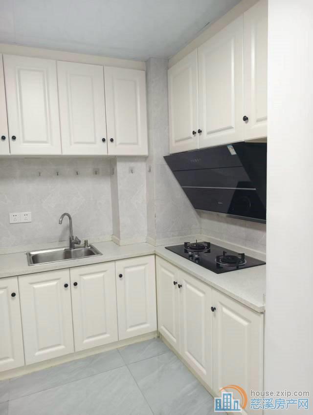 新潮塘北苑88平二室精装有车位