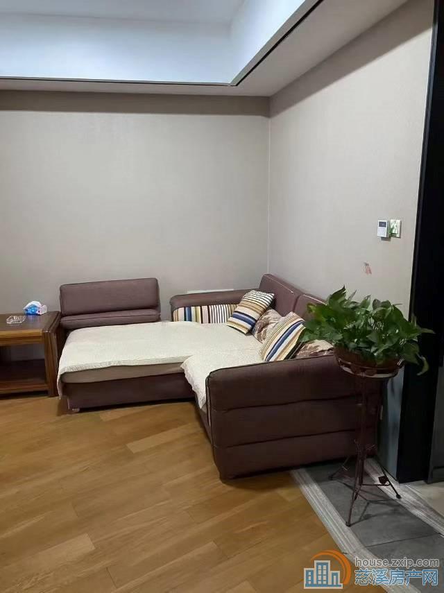 联盛大厦82平一口价37.8万两室精装