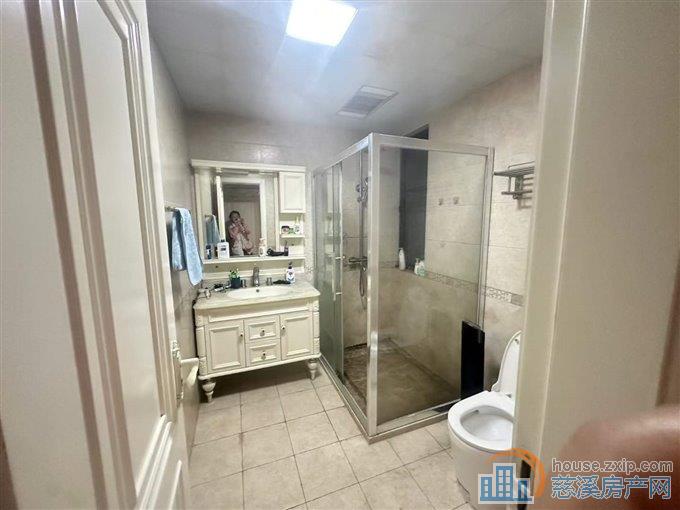 金仕华庭123平方豪装189万直接