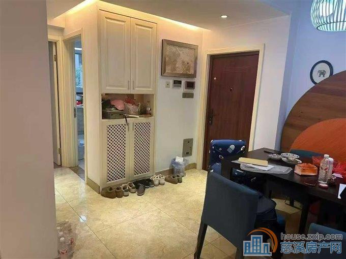 城市桃源电梯洋房2楼89平精装91.5万