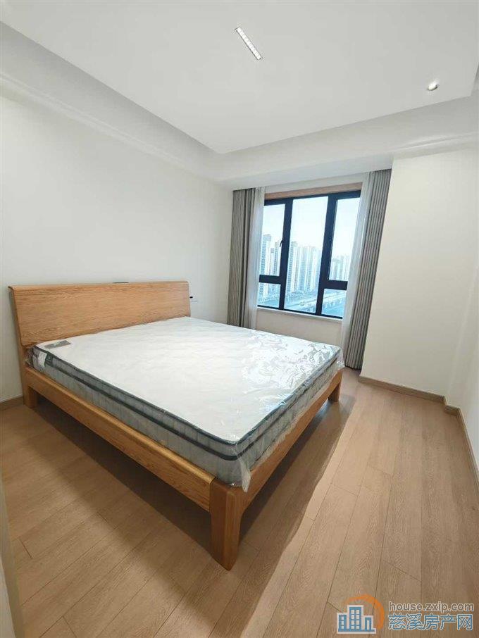 欢乐颂中高楼层3室2卫精装修直接钥匙在