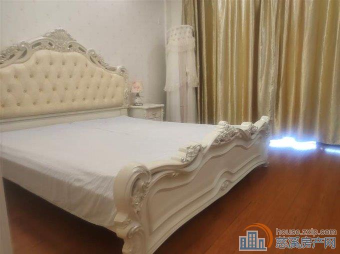 新塘家园3室88平十车位精装修77万