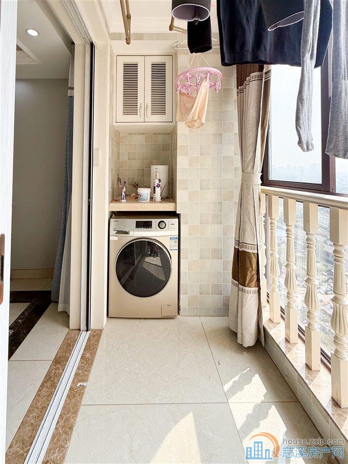 复地二期135平156万满五唯一免个税