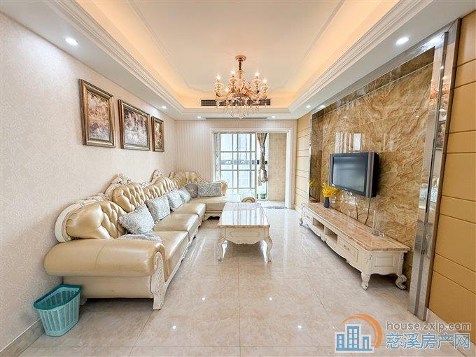 界牌新村 138平145万 精装带车位