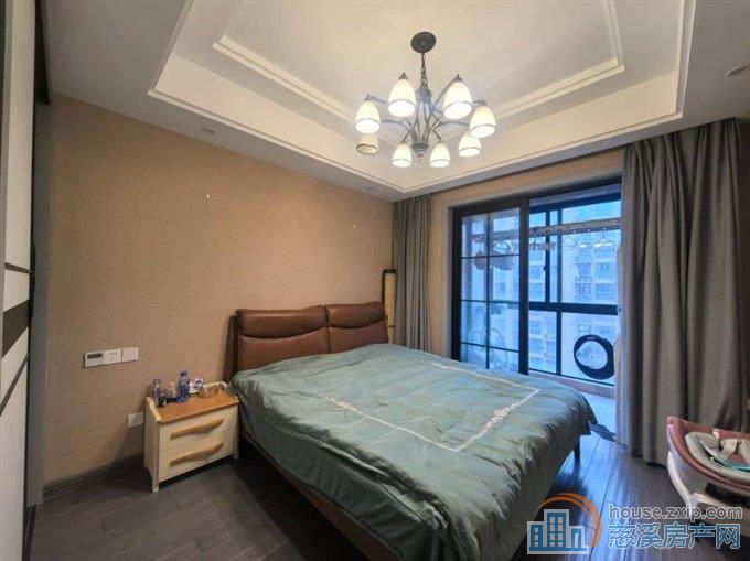 新潮塘南苑 豪装162平方中上楼层