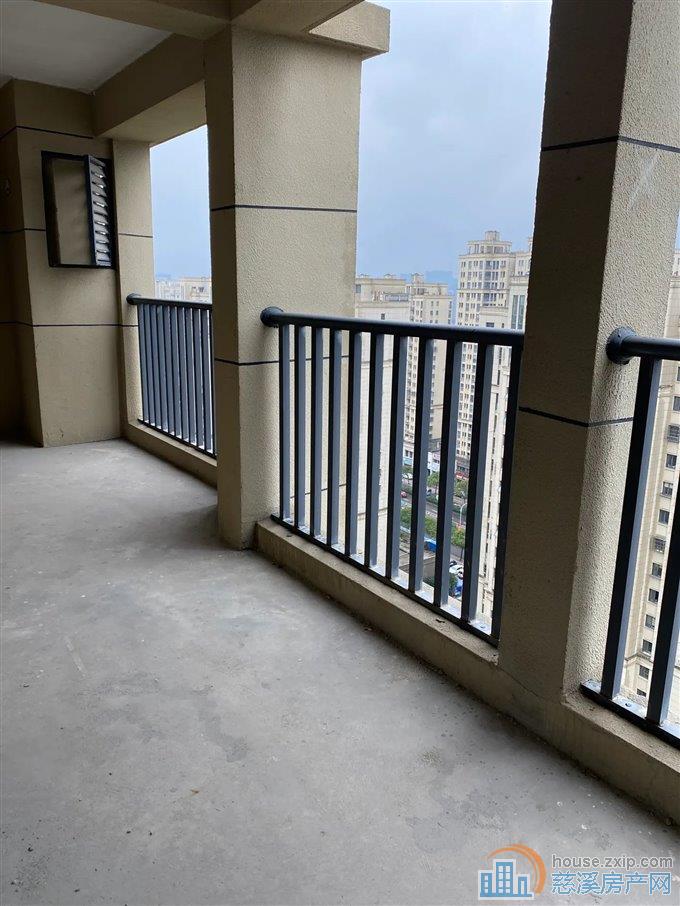 特价 鸣北小区 独门独户 送车位黄金楼层