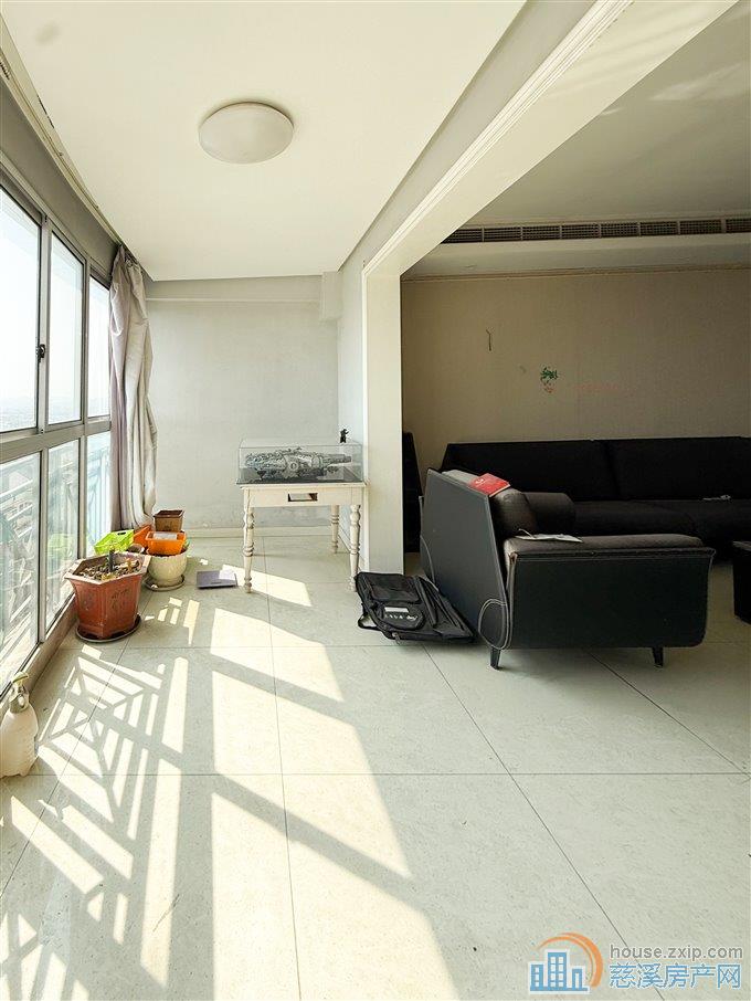 东方明珠城178平162万送双车位