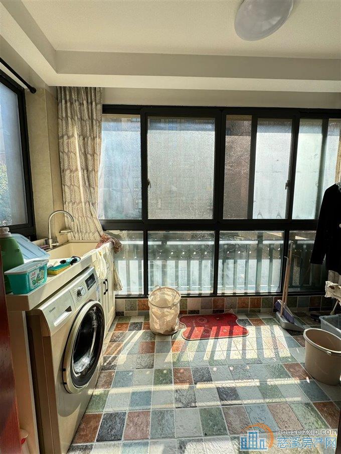 城市桃源90平109万6层电梯洋房