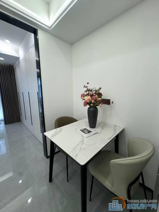 富丽湾景苑电梯房楼层佳46平38.8万