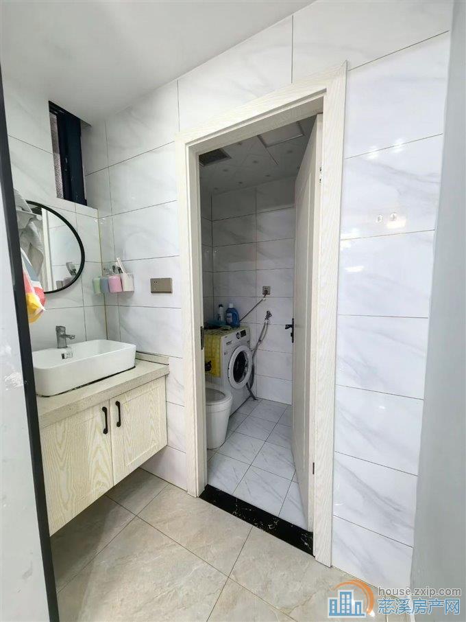 新潮塘南苑LW位10楼60平自住精装