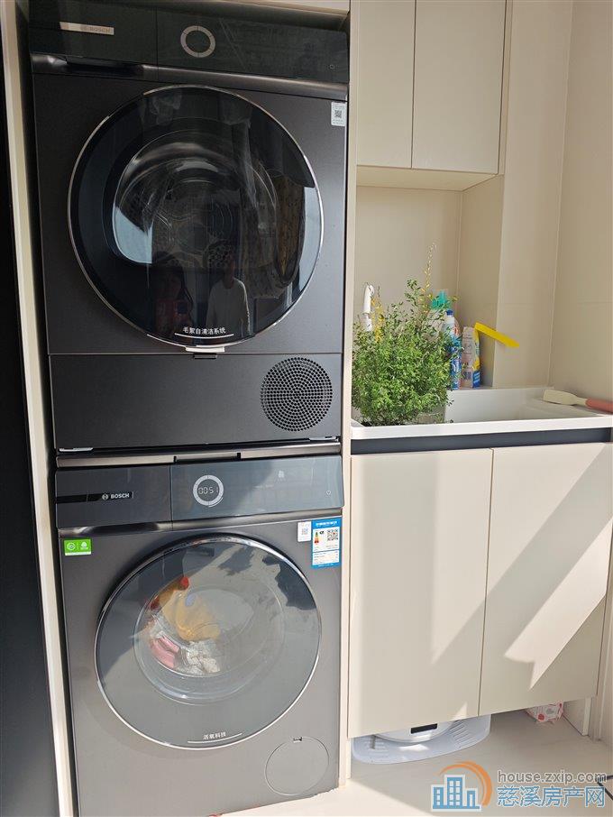 紫阙台140+车位豪华精装修独家直接钥匙